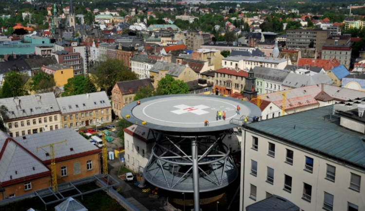 Liberecká nemocnice zakázala návštěvy na vybraných odděleních