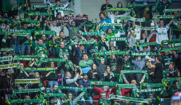 Hokejisté Energie budou o play-off bojovat s Hradcem Králové