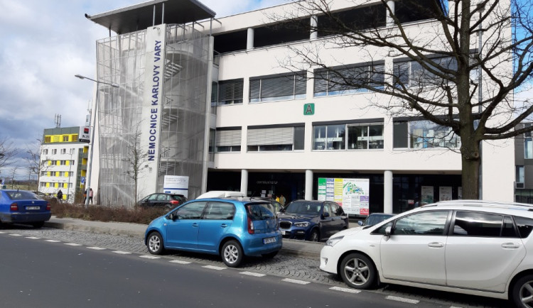 Karlovarská krajská nemocnice