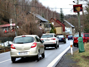 Rychlost ve Stráži nad Ohří překročilo za tři týdny patnáct stovek řidičů