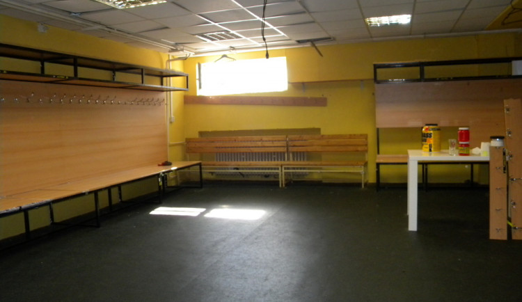 Zrekonstruovaná šatna sokolovského zimního stadionu