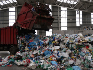 svoz výsyp svozového auta