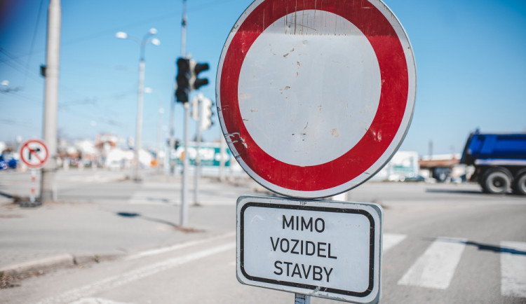 V pondělí se uzavře průtah Oldřichovem. Rekonstrukce potrvá do podzimu