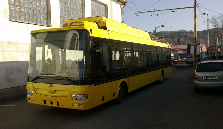 Nový mariánskolázeňský trolejbus