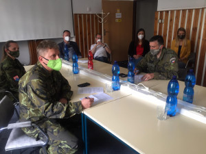 Příjezd vojáků do Mariánských Lázní