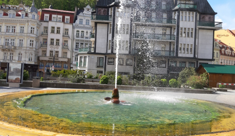 Tryskající Vřídlo