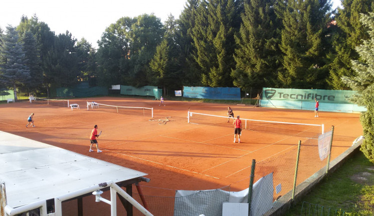 Tenisové kurty Banik Sokolov