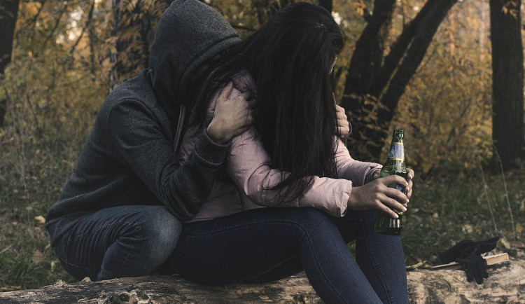 Zastupitelé Chebu rozšířili místa, kde je zakázáno popíjení alkoholu na veřejnosti