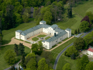 zámecký areál v Kynžvartu je druhým největším v republice