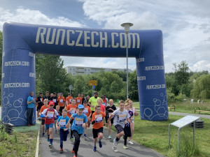 Mattoni FreeRun trasa Meandr Ohře byla plná běžců