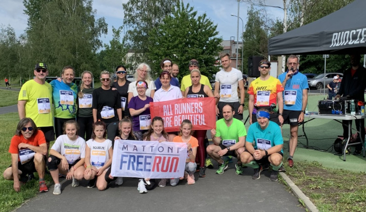 Karlovarský meandr patřil včera běžcím Mattoni FreeRunu