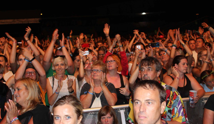 POLITICKÁ KORIDA: Bude v Karlových Varech bohaté kulturní léto i v příštích letech?