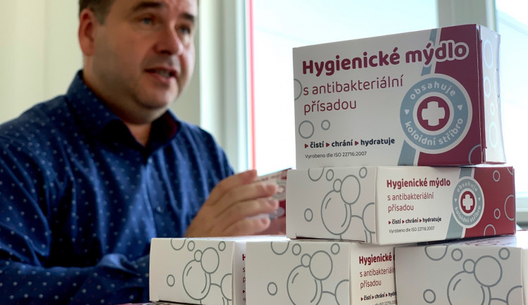 Soap Sokolov vyrobila už 20 milionů mýdel, nově i antibakteriálních