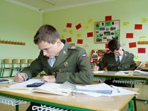 Karlovarský kraj připravuje prostory pro pobočku vojenské školy