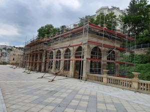 Opravě Mlýnské kolonády koronavirová krize