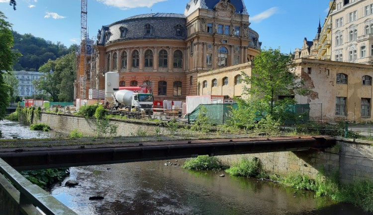 KarlovyVary chtějí dát opravit Goethovu lávku u Císařských lázní