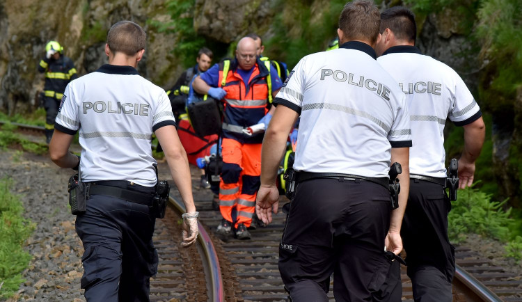 Nehoda vlaku Perninku