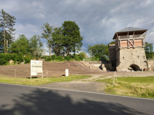 Na papíře už ani neexistovala, díky nadšencům se podařilo unikátní pec zachránit