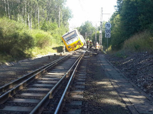 V Lázních Kynžvart vykolejil ve stanici vlak