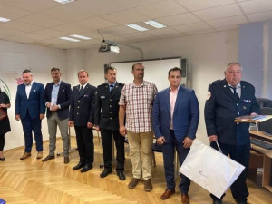 Vedení kraje i Českých drah poděkovalo za profesionální zásah při nehodě v Perninku