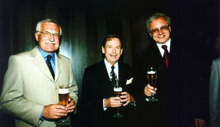 Exhejtman Pavel: Začínali jsme v provizorních kancelářích