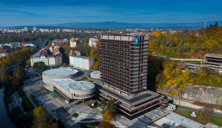 Modernizací prošlo už skoro 270 pokojů hotelu Thermal