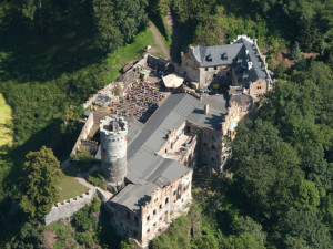 Děti z dětských domovů pomohou se záchranou hradu Hauenštejn
