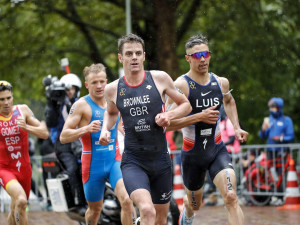 Na triatlon v Karlových Varech míří mistři světa i medailisté z Olympiády