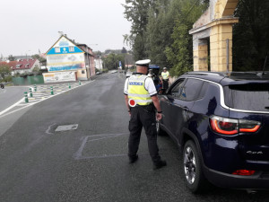 Během 24 hodin překročila povolenou rychlost více než stovka řidičů