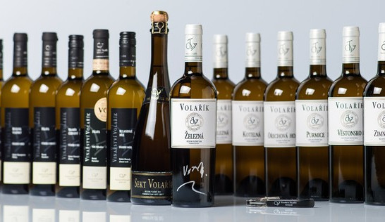 Další ročník vinařské soutěže Král vín je u konce. Championem je Vinařství Volařík
