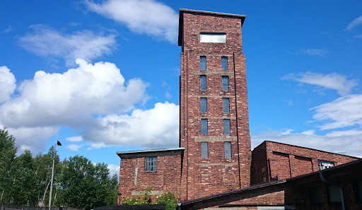 Rudá věž smrti v Ostrově