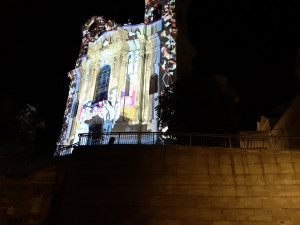 Festival světla přilákal do centra Karlových Varů tisíce lidí