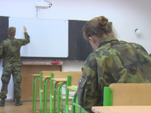 V Sokolově se dnes otevře pobočka střední vojenské školy