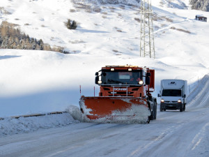 Krajští silničáři zajistí zimní údržbu na necelých dvou tisících kilometrech silnic