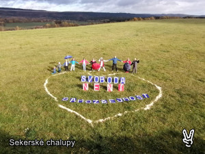 Vzkaz obyvatel Karlovarského kraje: Svoboda není samozřejmost