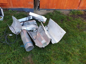 Pěstírnu konopí nalezli policisté v rodinném domku na Sokolovsku