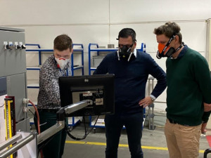 Europoslanec Zdechovský podpoří v Bruselu plzeňského výrobce ochranných masek WPA