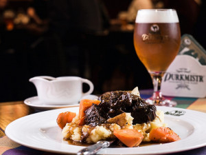 FRESH FESTIVAL ONLINE TOUR odstartoval a v prvním díle se vypravil na západ Čech