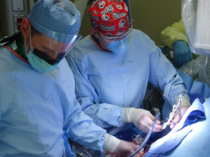 Nemocnice v Karlovarském kraji se připravují na obnovení operací