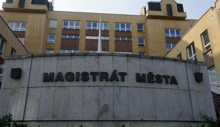 Schodek v rozpočtu Karlových Varů pokryje část investičního úvěru