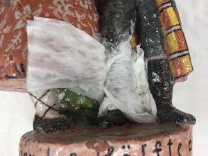 Restaurátorské práce na monumentálních kamnech stále pokračují