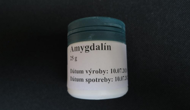 SZPI důrazně varuje před nebezpečným doplňkem stravy s vysokým obsahem amygdalinu