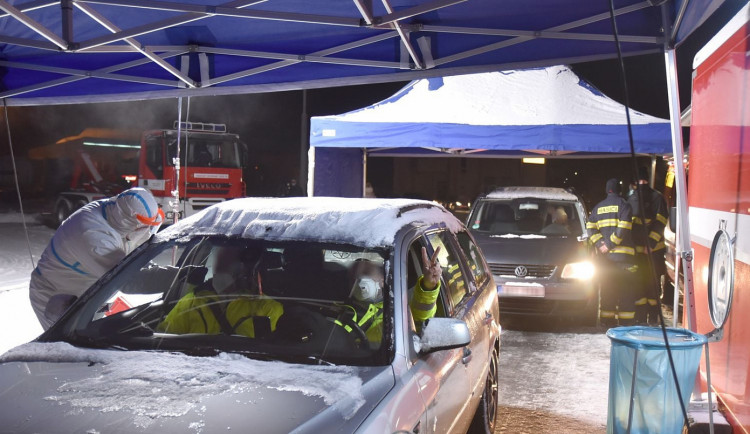 Na hraničním přechodu v Pomězí nad Ohří se opět testuje