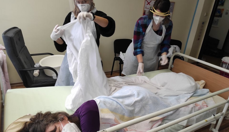 ilustrační foto z kurzu ošetřovatelství