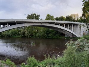 Diagnostický průzkum Ostrovského mostu omezí provoz na průtahu městem