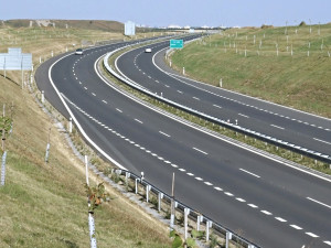 Dostavba dálnice D6 dostává další reálné obrysy