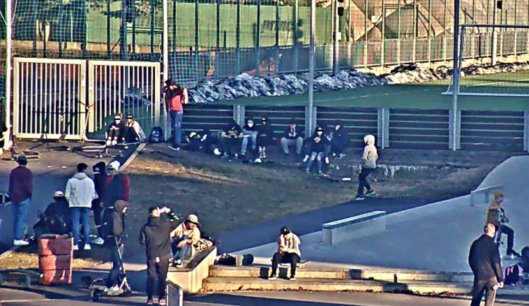 Radním došla trpělivost a zavřeli skatepark, lidé porušovali hygienická opatření