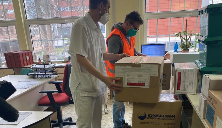 Ivermektin není žádná experimentální léčba bez důkazů, ohrazují se brněnští lékaři