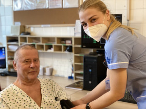Covid a zápal plic. Pacientovi ze Sokolova pomohli lékaři ve Znojmě