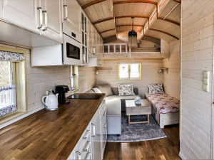 Maringotku proměnil Ondřej Vácha za šest měsíců v rodinný klenot, teď se mu hrnou další zakázky na přestavby